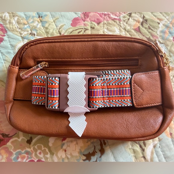 Purse by Hkcluf BNWT (Shoulder) - Picture 4 of 5